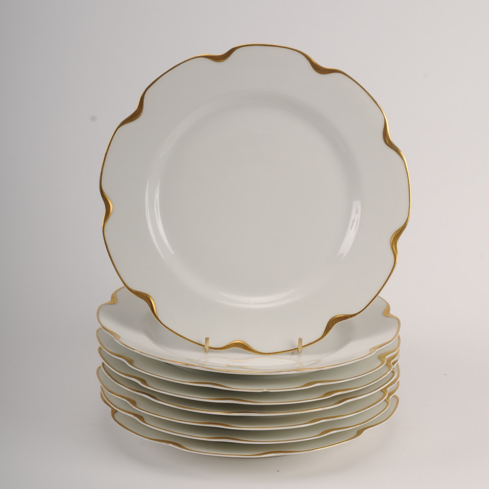 Eight Haviland Limoges Dinner Plates and Finger Bowls