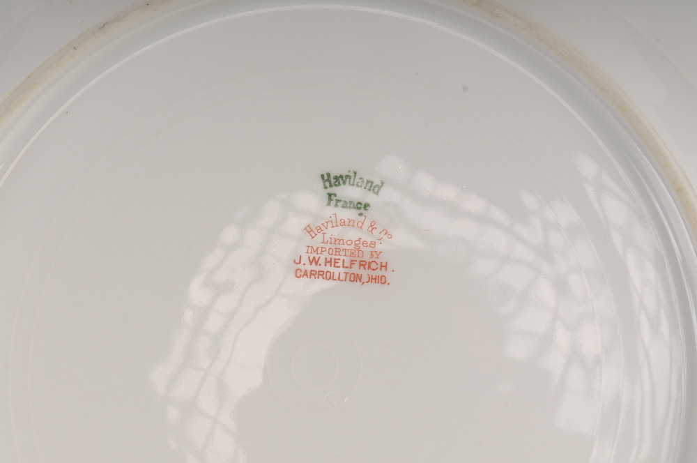 Eight Haviland Limoges Dinner Plates and Finger Bowls