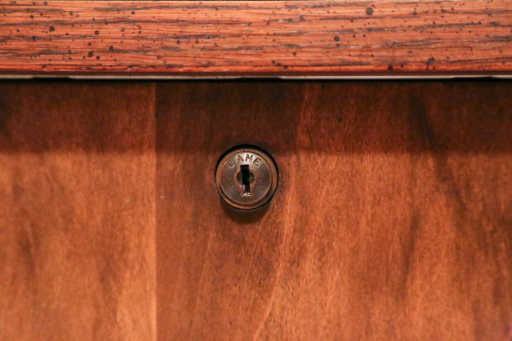 Lane Cedar Chest with Padded Lid