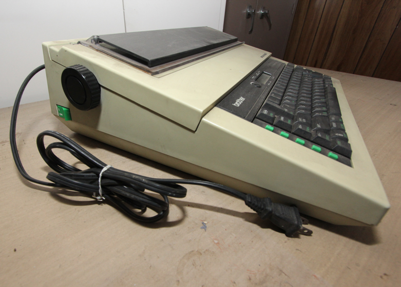 Brother Compactronic CE-58 Typewriter