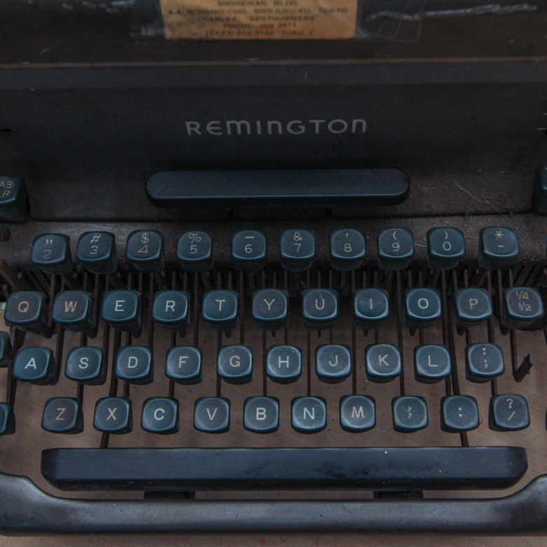 Vintage Remington Rand Typewriter