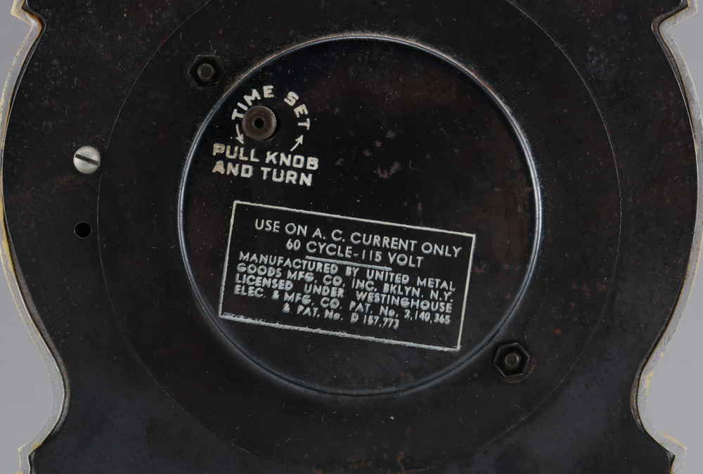 Assorted Collection of Vintage Clocks