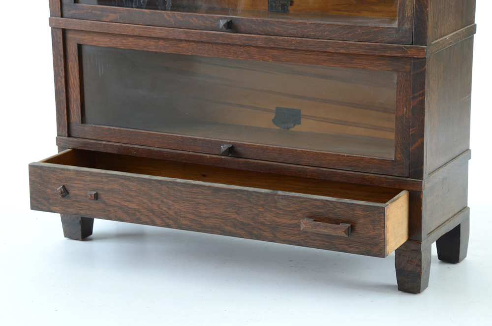 Globe Wernicke Oak Barrister Bookcase Model 308-798