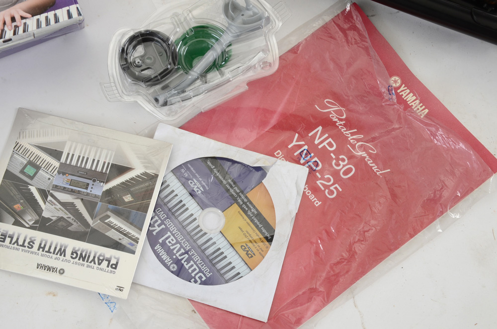 Yamaha Portable Grand NP-30 Keyboard