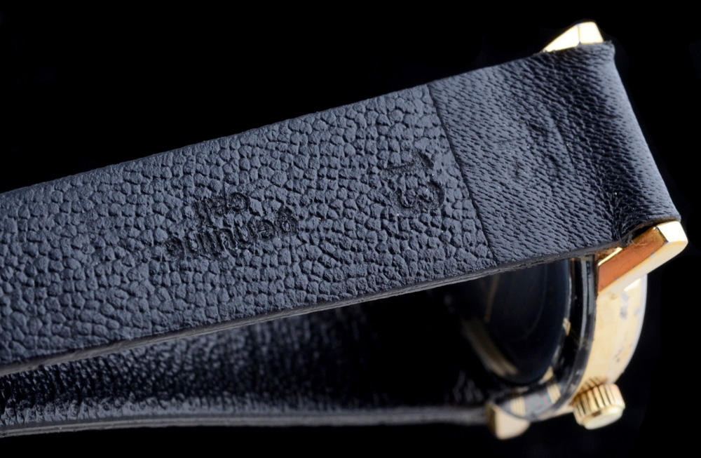 Women's Vintage Geneva Quartz Watch with Diamond Accent