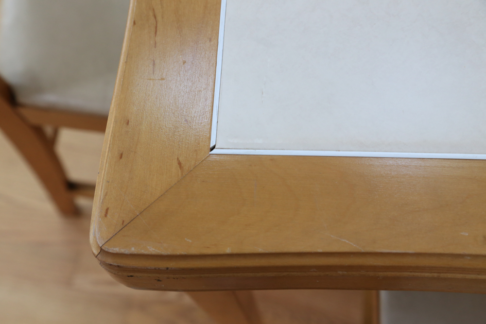 Norquist Products Vintage Folding Table with Four Chairs