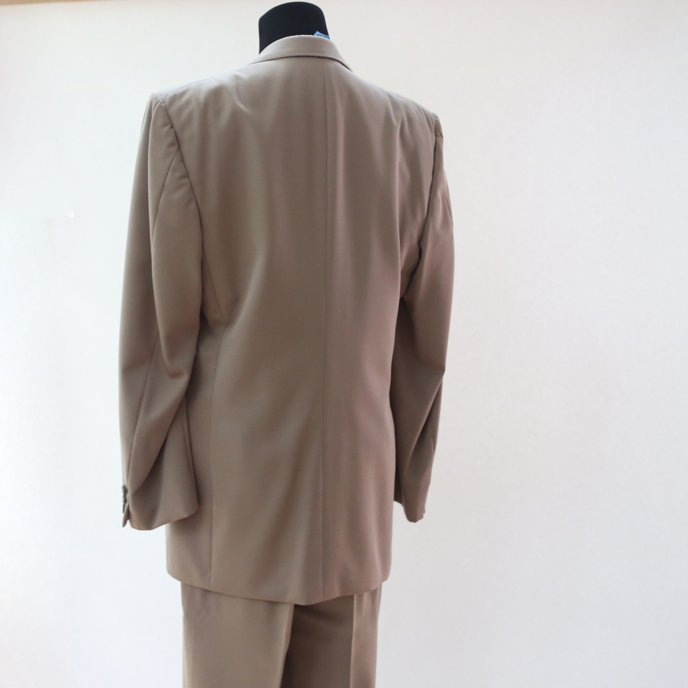 Men's Custom Tailored Designer Suits