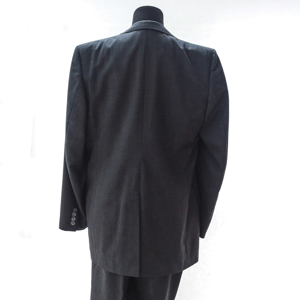 Men's Custom Tailored Designer Suits