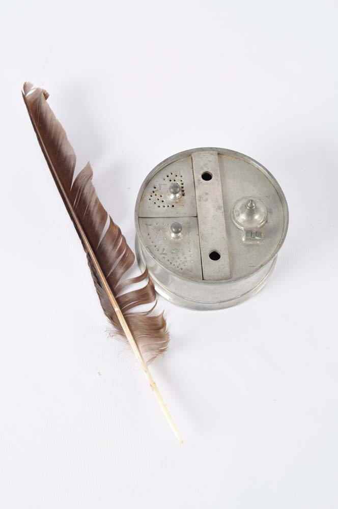 Colonial Wiliamsburg Pewter Inkwell