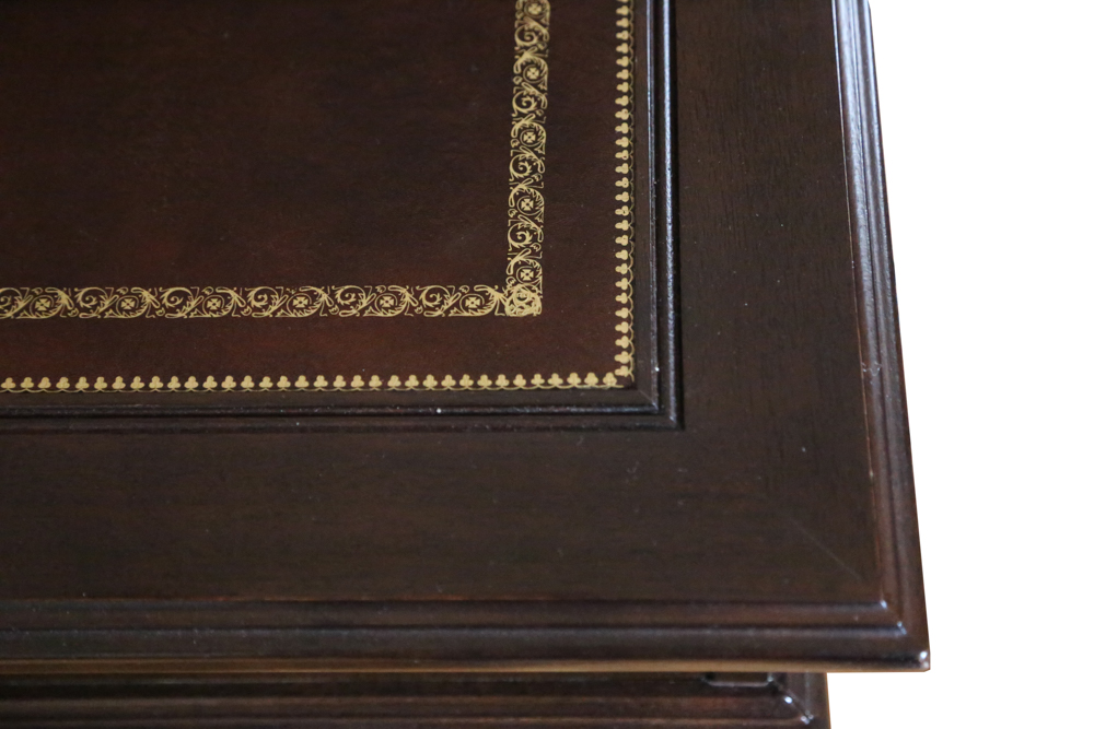 Sligh Furniture Mahogany Partners Desk