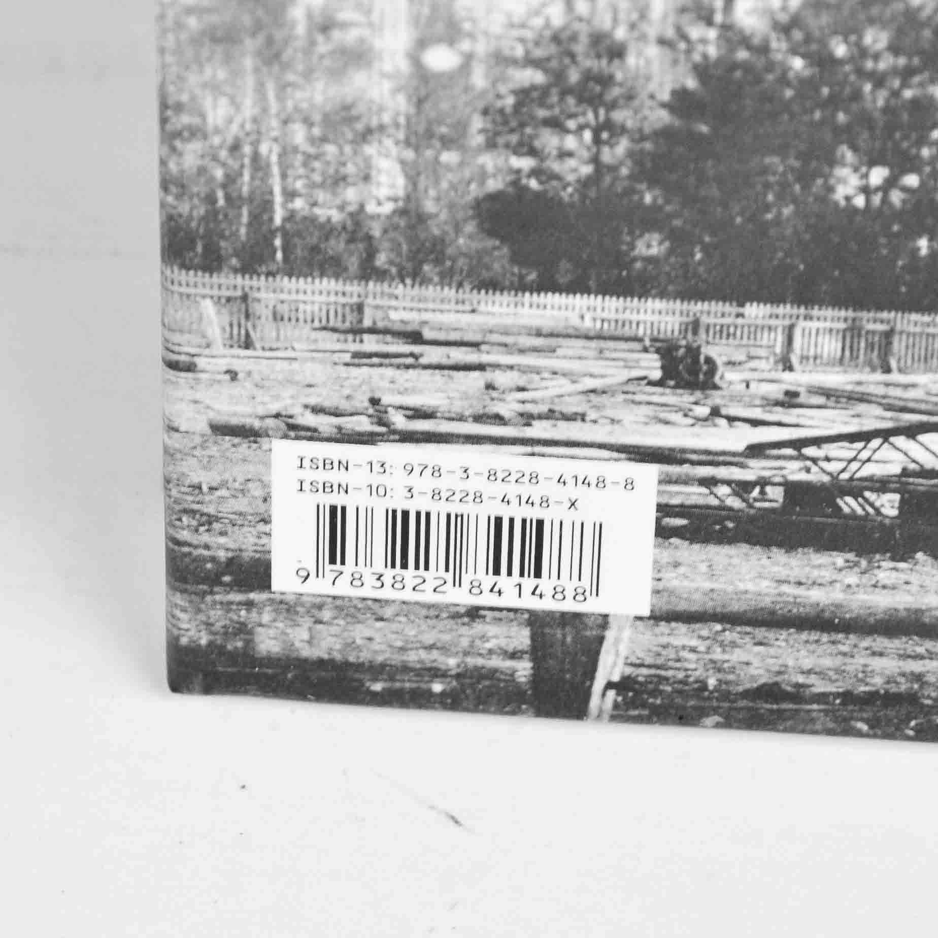 La Tour de 300 Metres Book