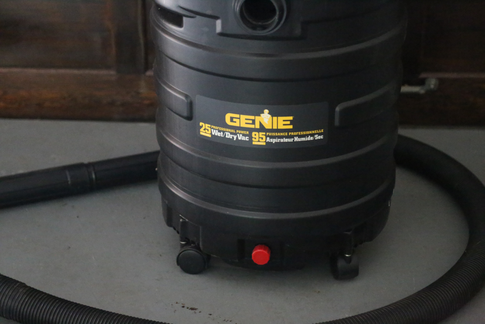 Genie Wet/Dry Vac