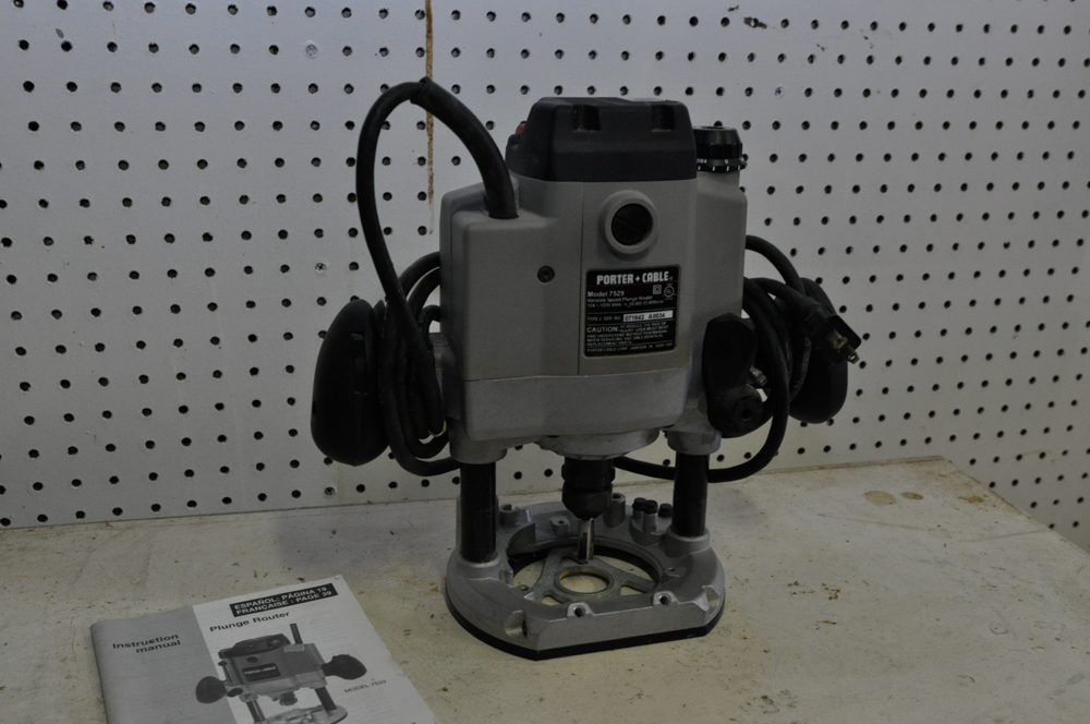 "Porter-Cable" Plunge Router with Manual