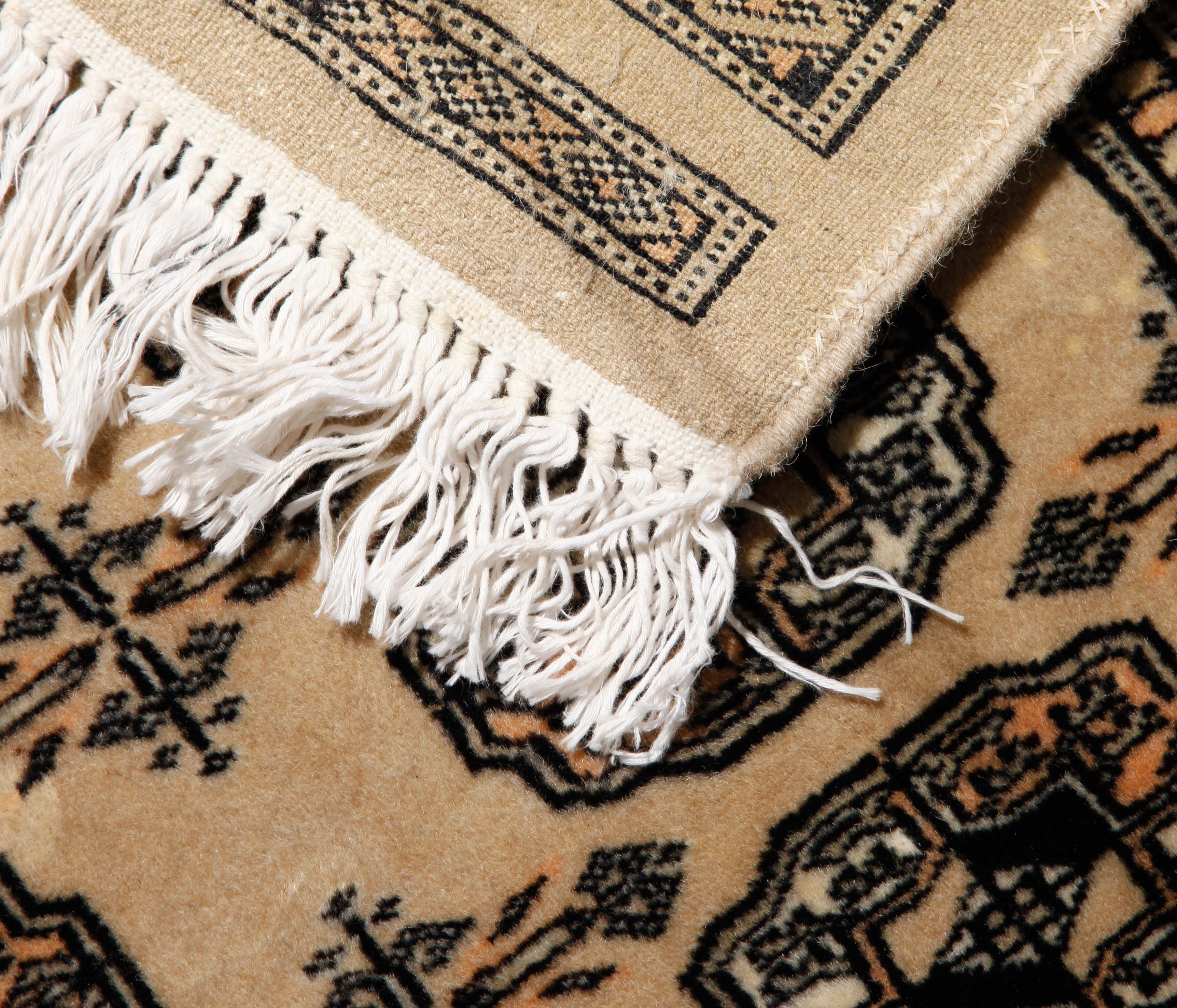 Handwoven Mauri Bokhara Area Rug