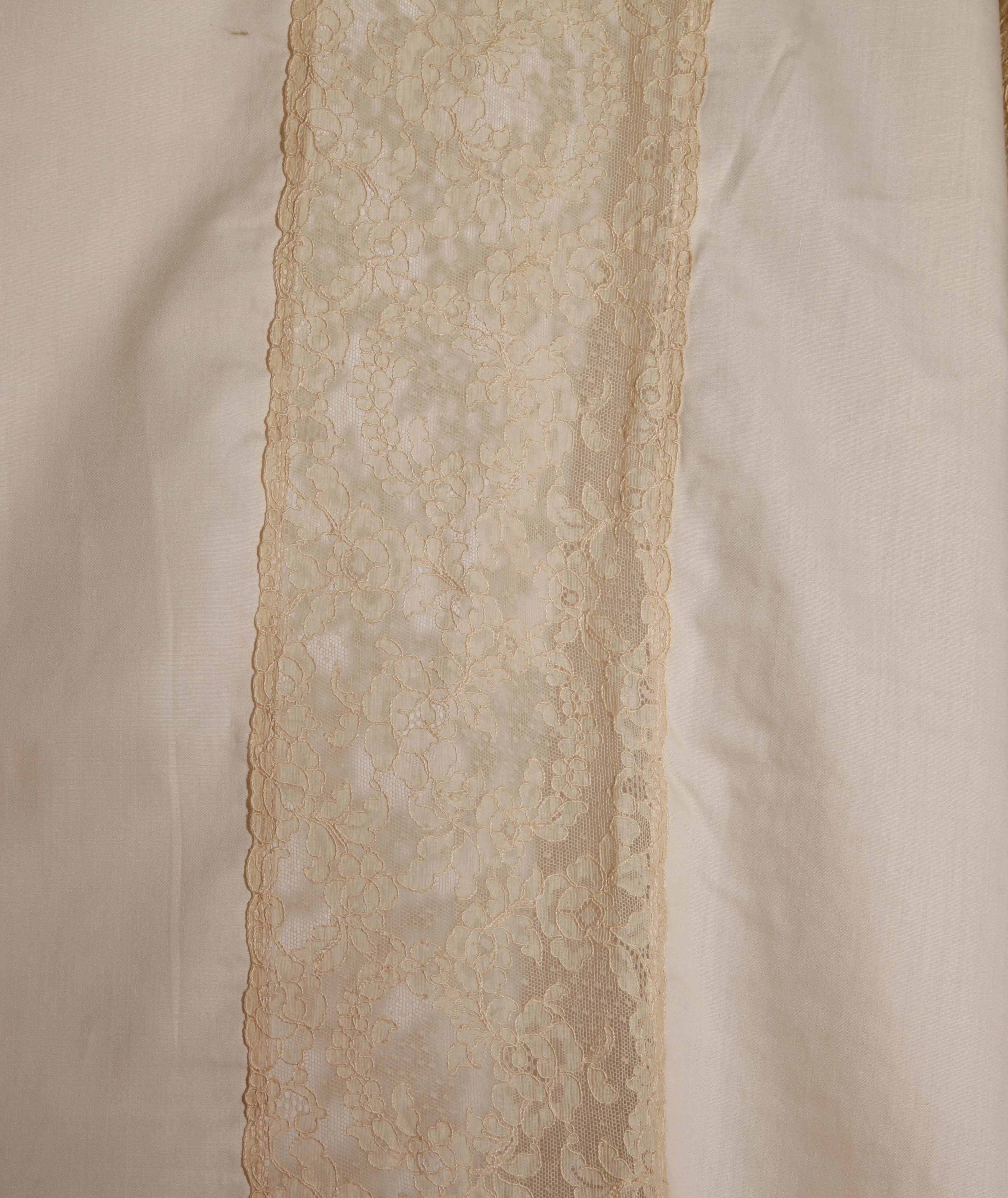 Alencon Lace Placemats and Pillow Cases