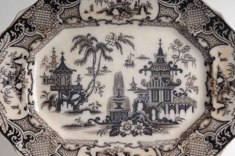 Black Willow Platter