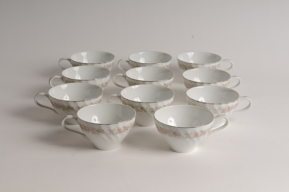 Teahouse Rose by Dansico