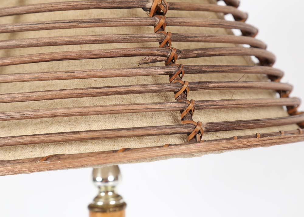 Vintage Peter Rabbit Figural Table Lamp