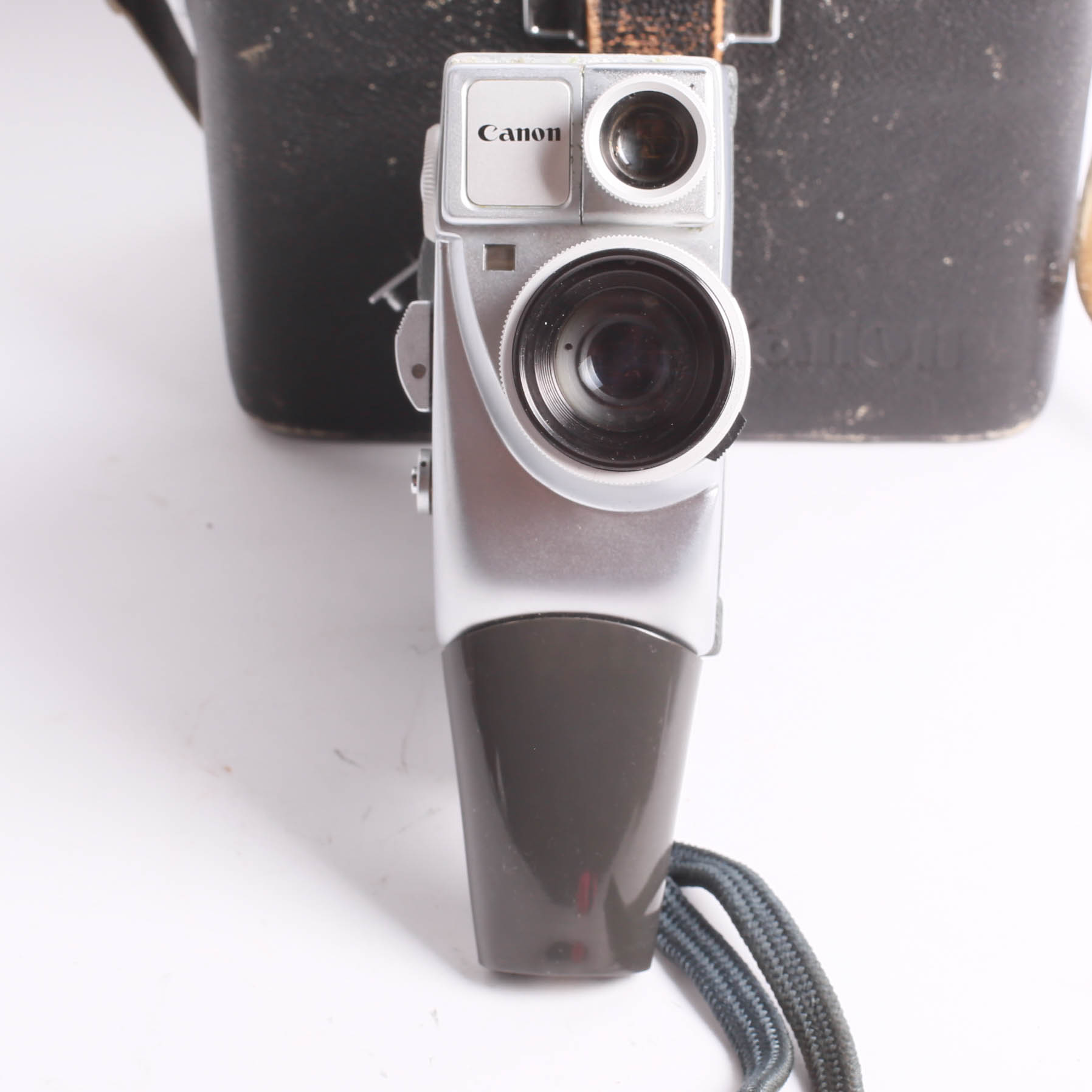 Canon Zoom 8  EEE Movie Camera with Lense and Accessories