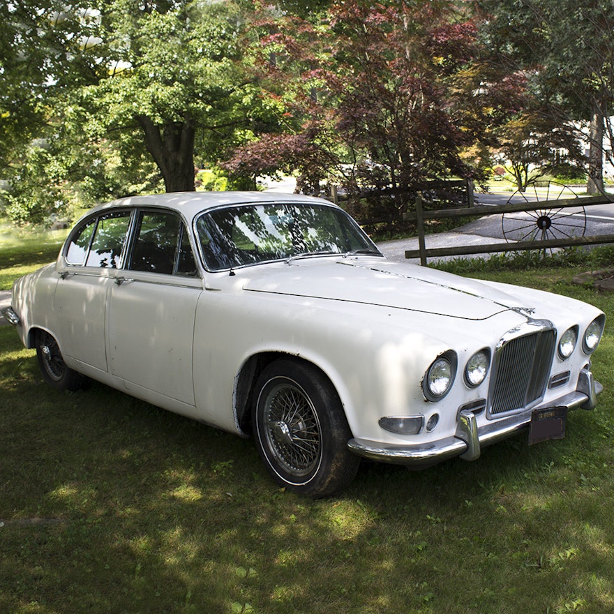 1967 Jaguar 420 Sedan