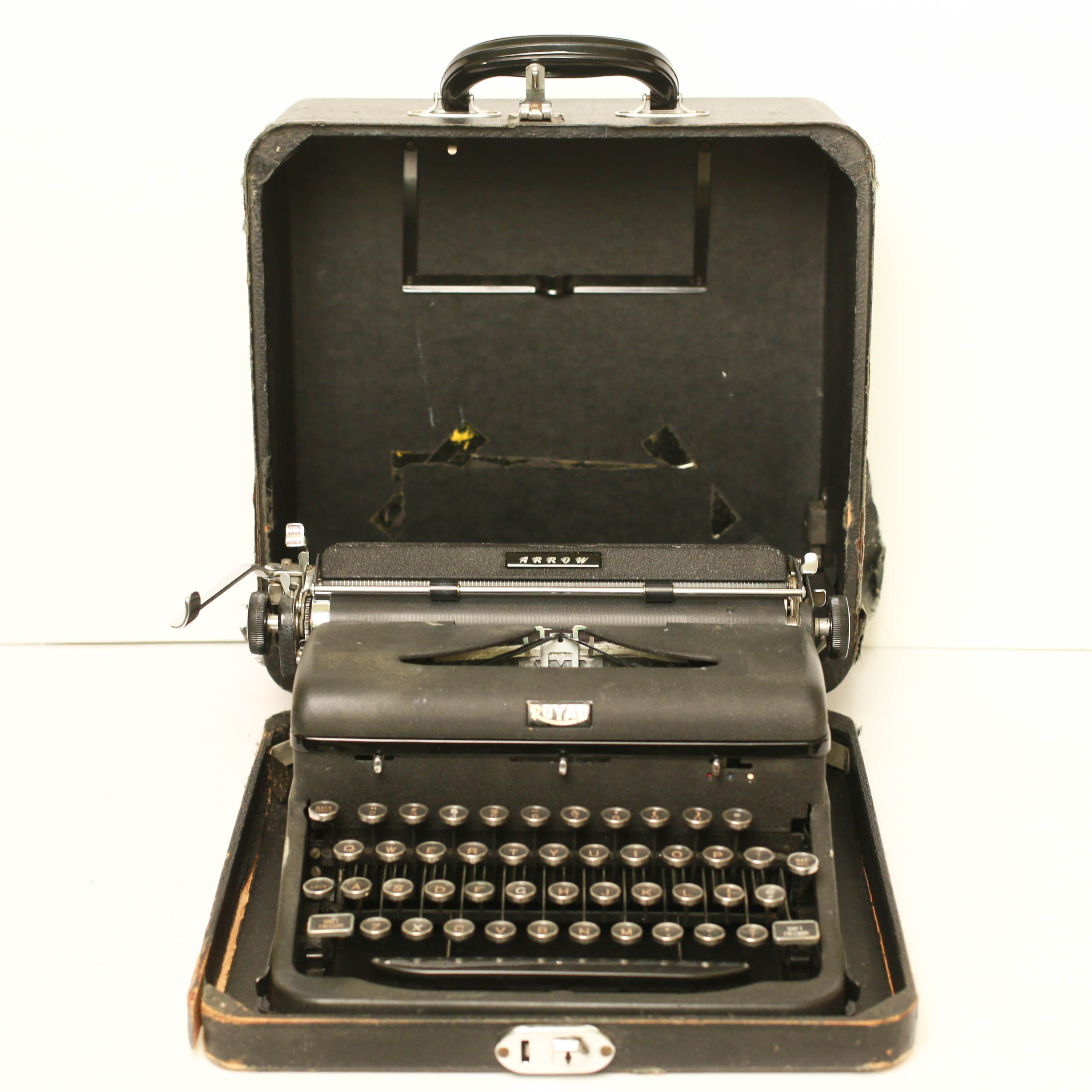 Vintage 1947 Royal Quiet Deluxe Typewritter