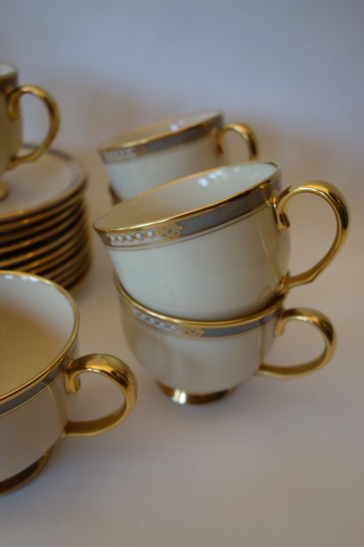 65 Pieces Lenox McKinley Presidential Collection China