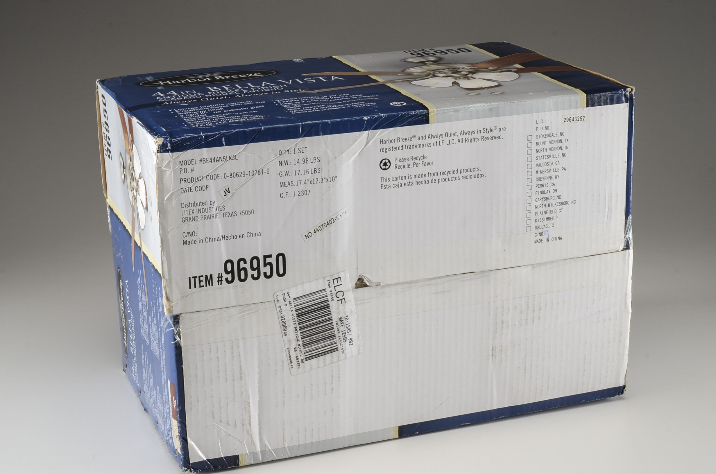 Harbor Breeze Bellevue 44" Indoor Ceiling Fan with Light Kit