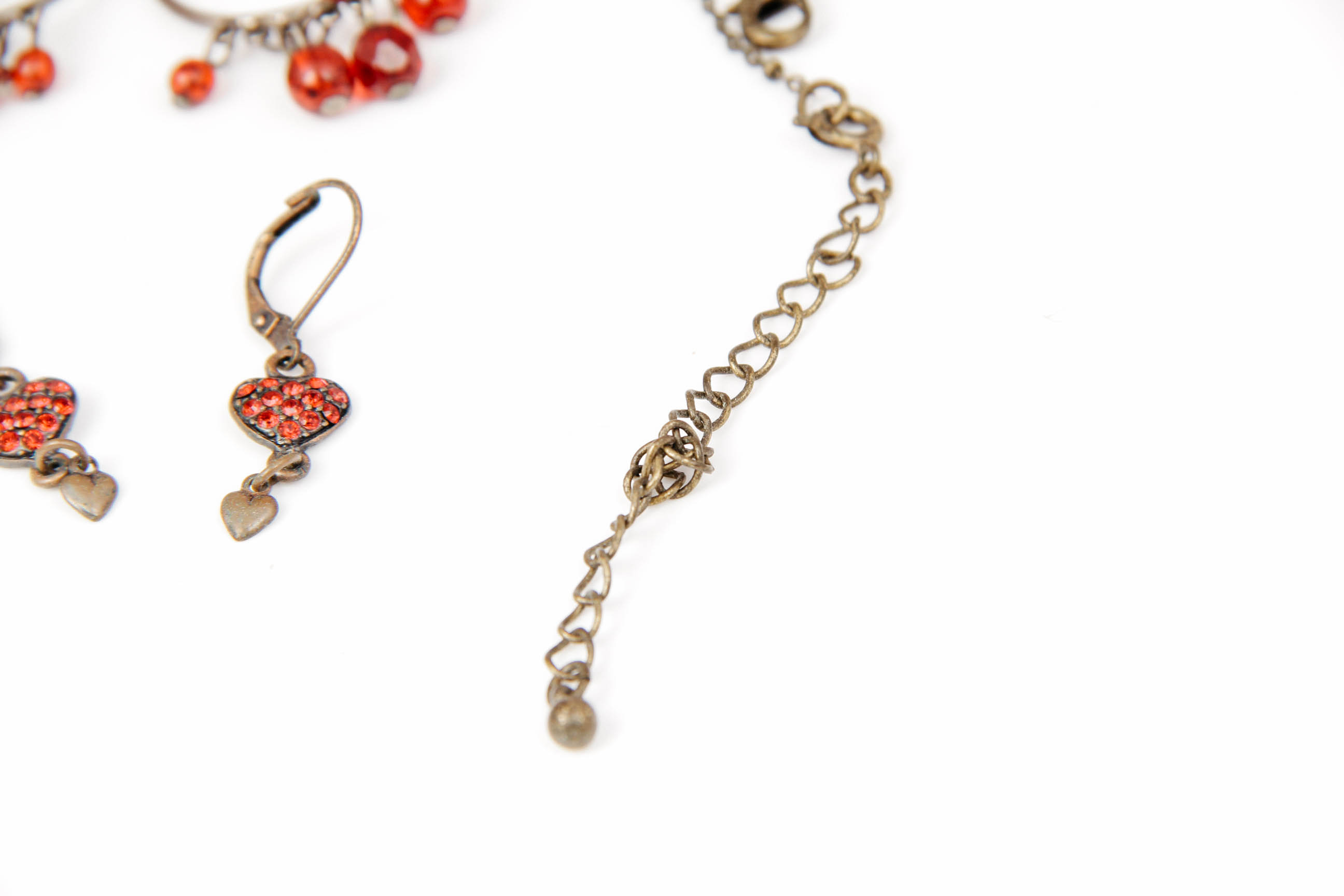 Vintage Avon SAQ Necklace and Two Pairs of Earrings