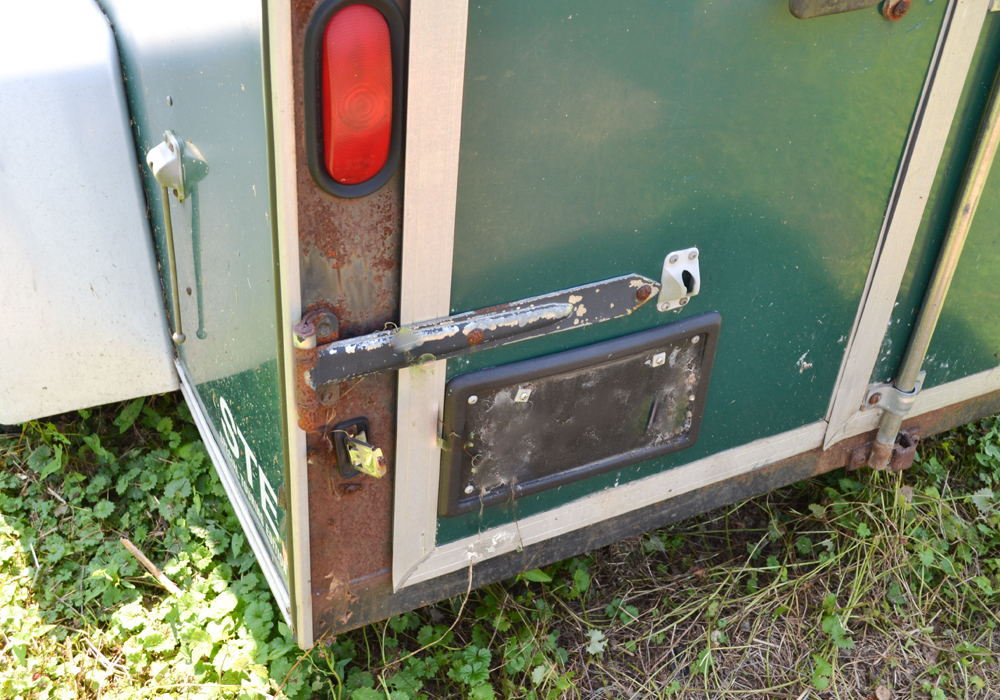 1999 Shadowmaster Racing Trailers Enclosed Trailer