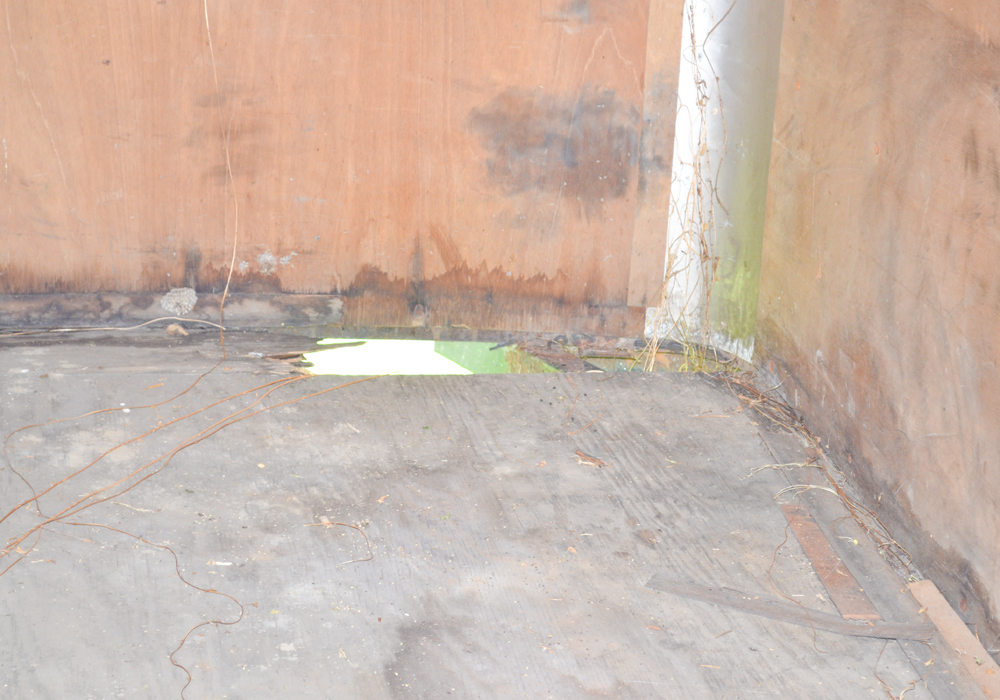 1999 Shadowmaster Racing Trailers Enclosed Trailer