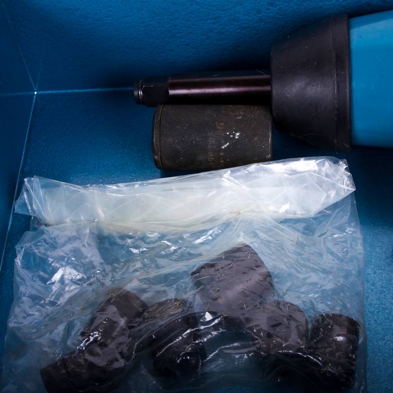 Torque Wrench and Accessories