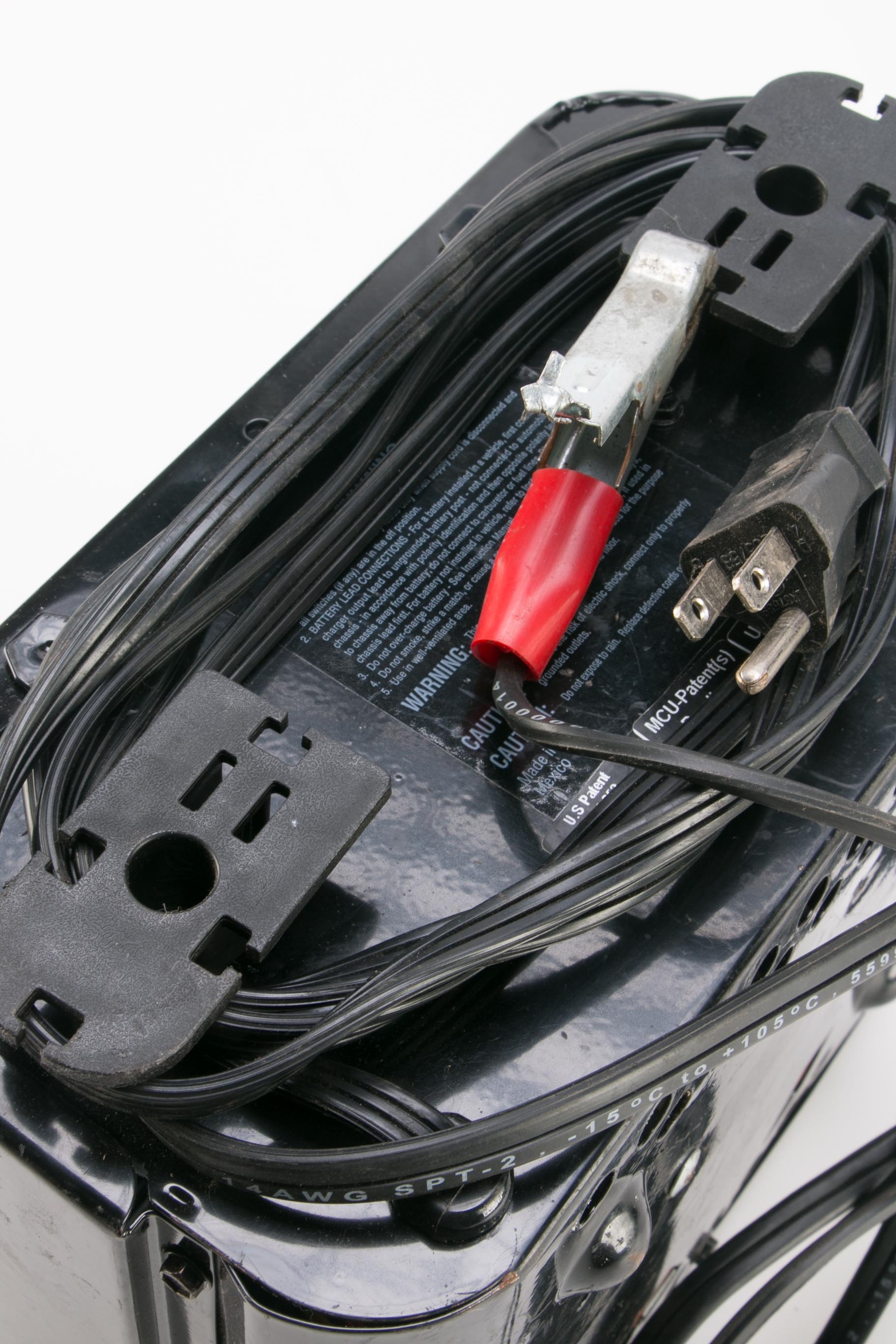 Diehard 12 V Battery Charger and Engine Starter