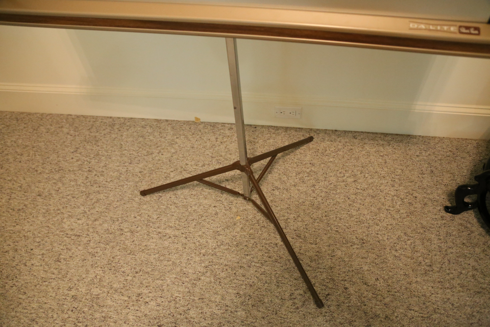 Vintage Da-Lite Silver Pacer Freestanding Collapsible Projection Screen