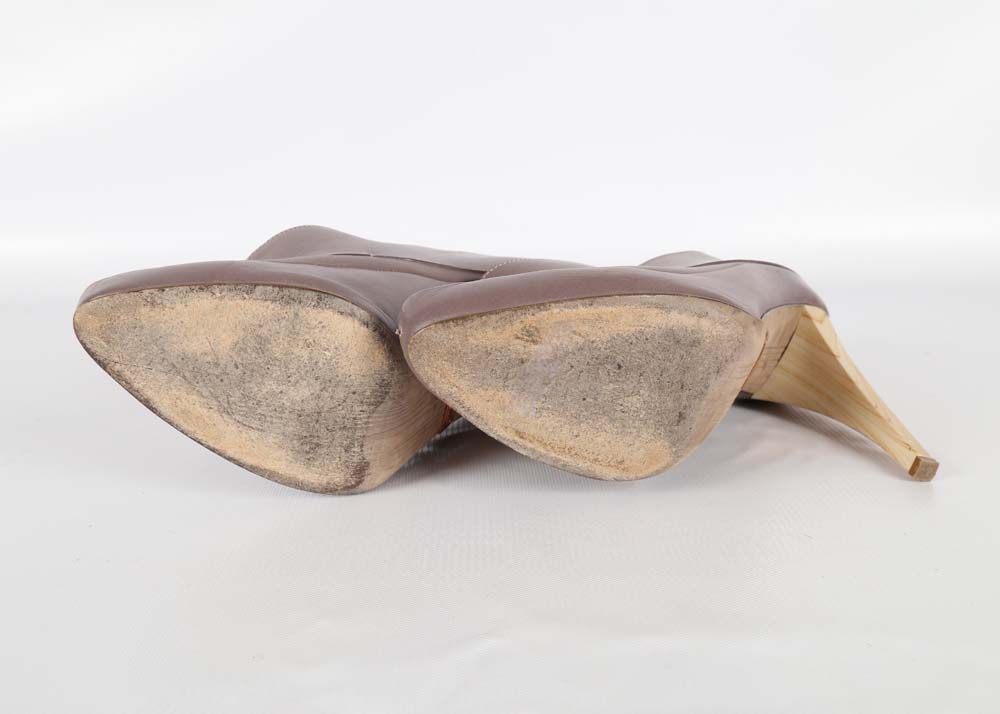 Omelle Taupe Booties