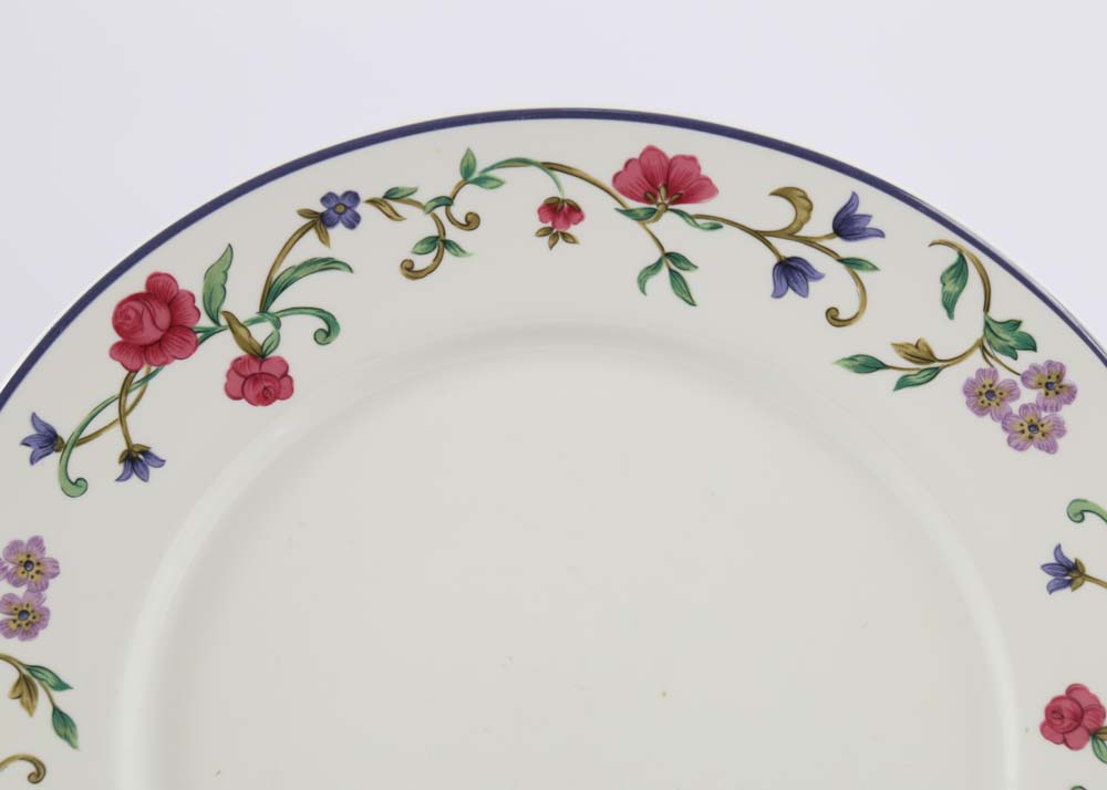 Lenox Rose Garden Service for Eight