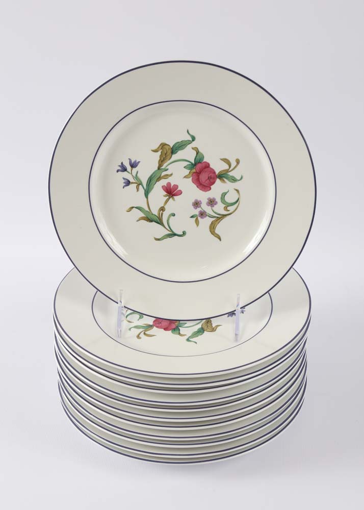 Lenox Rose Garden Service for Eight