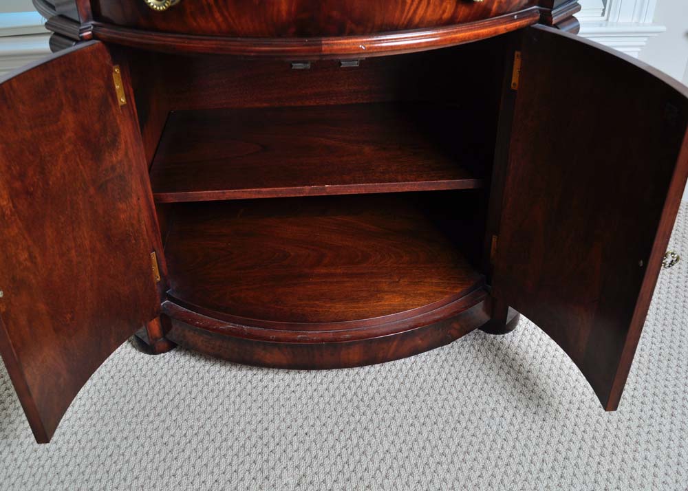 Henredon Natchez Demilune Side Table