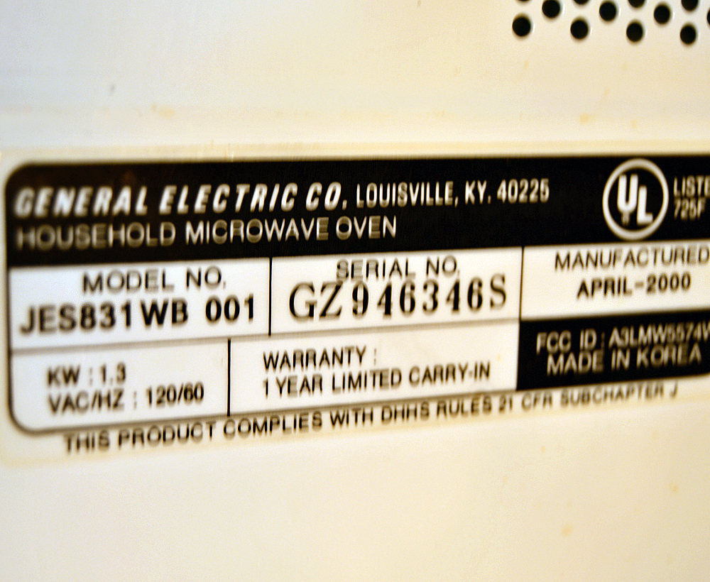 General Electric Turntable Microwave Oven