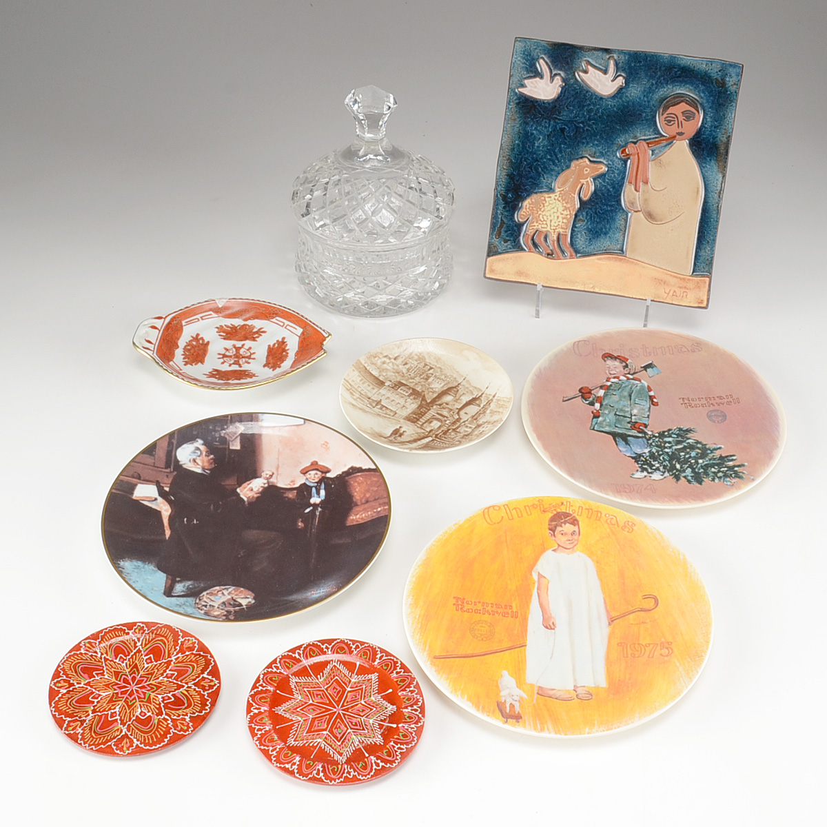 Assortment of Decorative Items