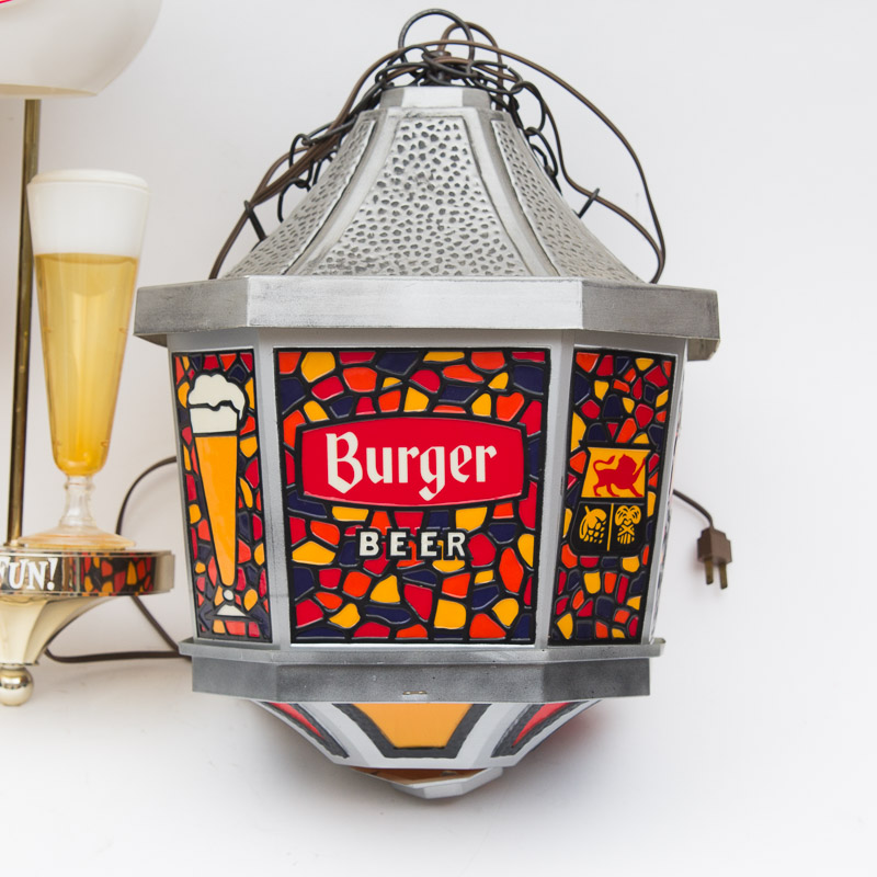 Vintage Burger Beer Sign Lamps and Decor