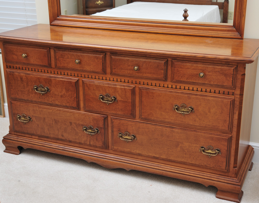 Ethan Allen Solid Maple and Birch Dresser with Mirror