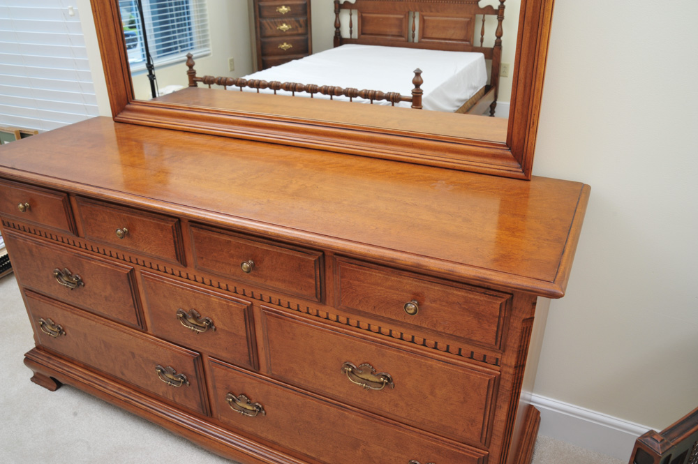 Ethan Allen Solid Maple and Birch Dresser with Mirror
