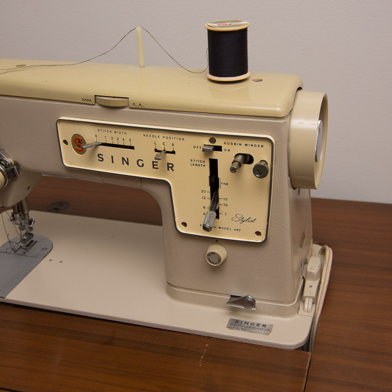 Vintage Singer Zig-Zag Model 457 Sewing Machine with Desk