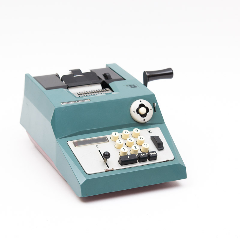 Vintage Underwood Olivetti Adding Machine