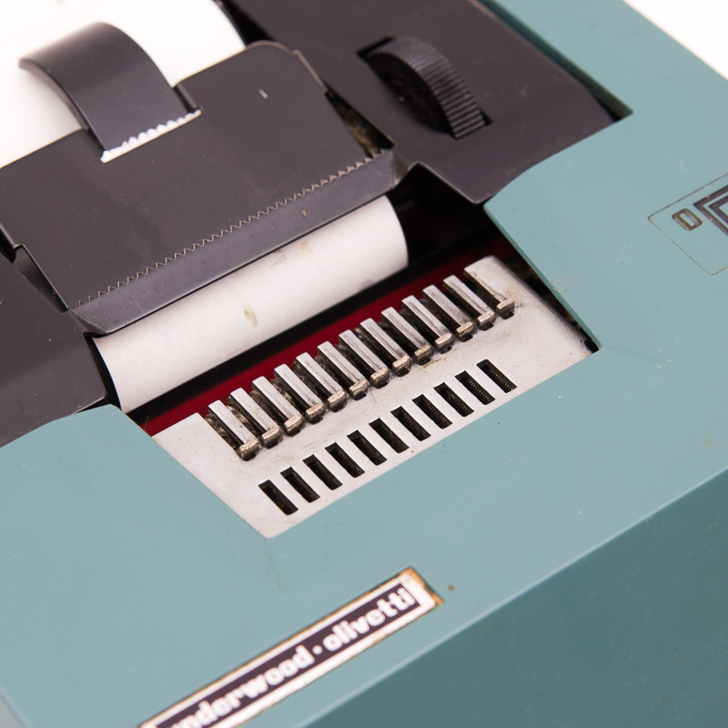 Vintage Underwood Olivetti Adding Machine