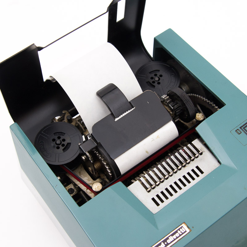 Vintage Underwood Olivetti Adding Machine