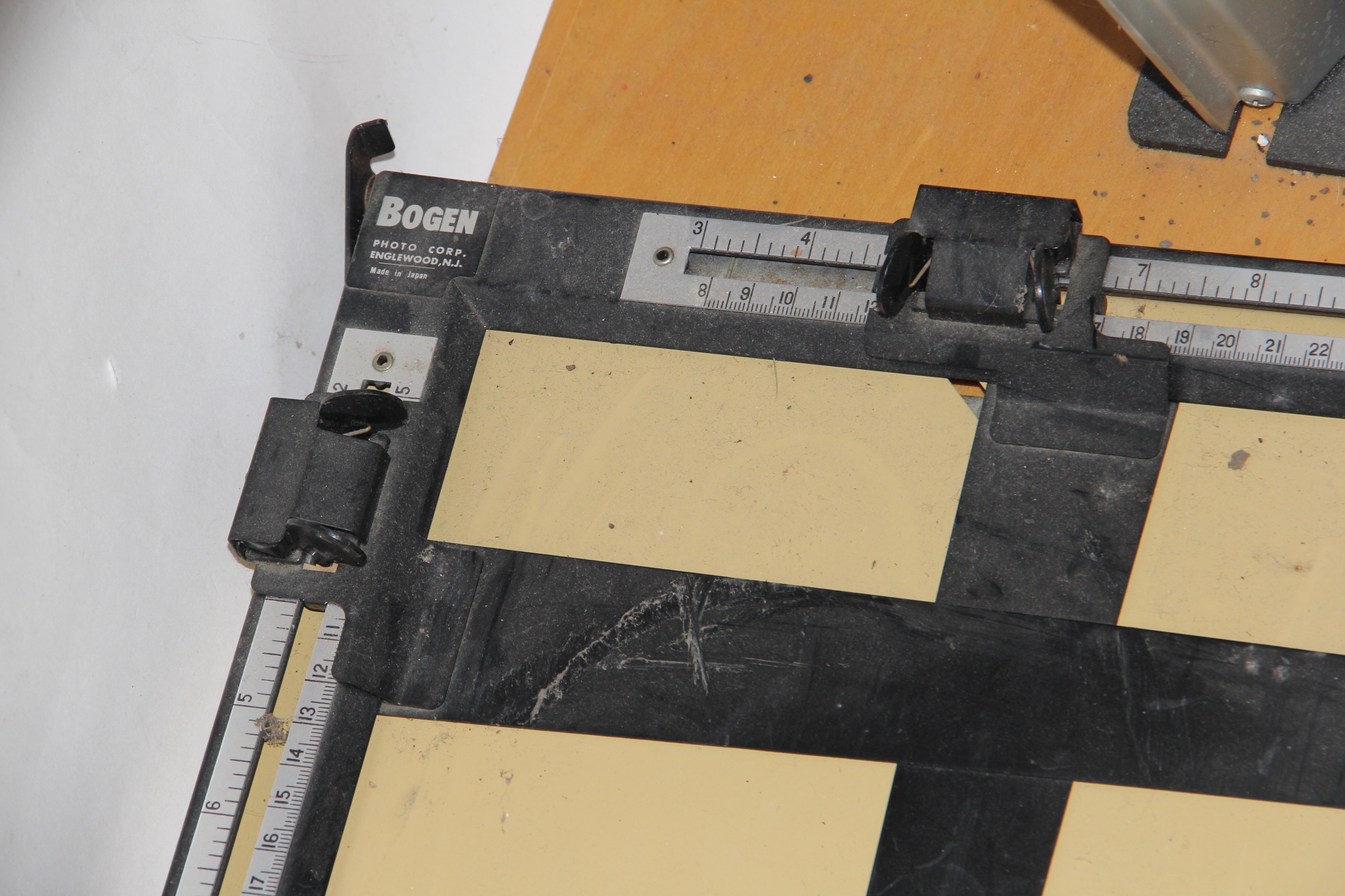 Simmon Omega B-22 Photo Enlarger