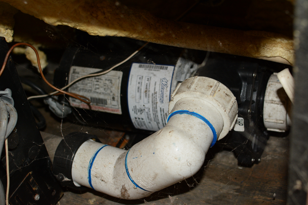 Advanced Spas Hot Tub