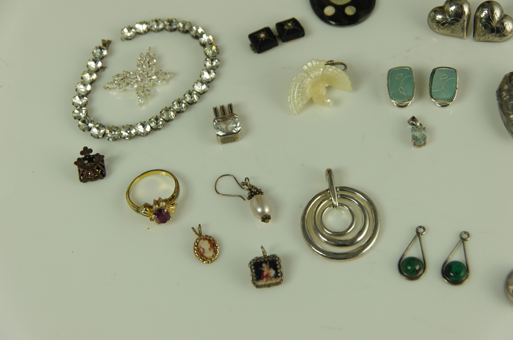 Antique and Vintage Silver and Mixed Metal Jewelry