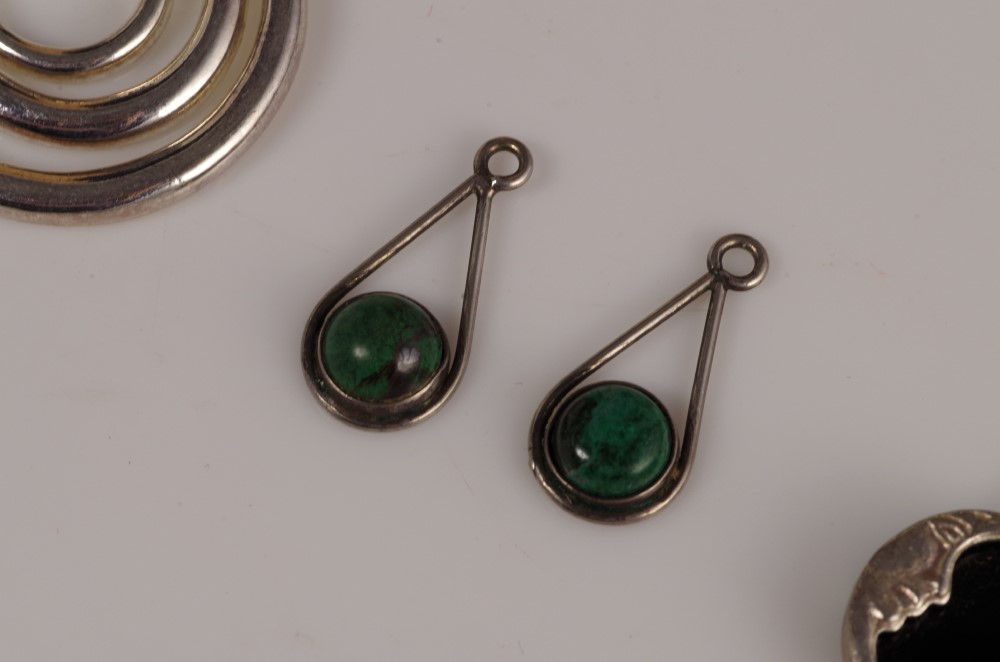 Antique and Vintage Silver and Mixed Metal Jewelry